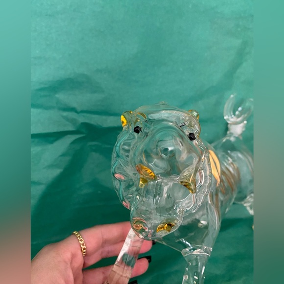 Hand Blown Tiger Decanter - Picture 6 of 8